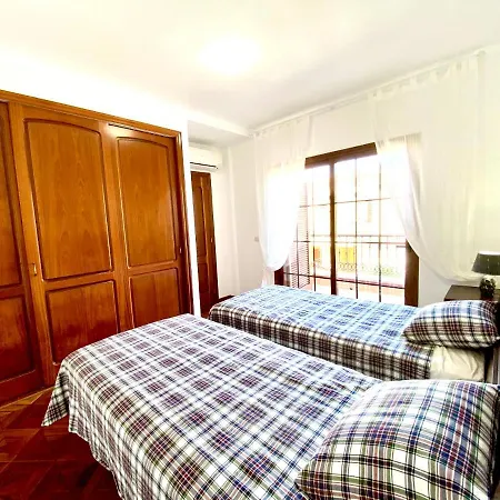 Villa Del Duque With Private Pool *